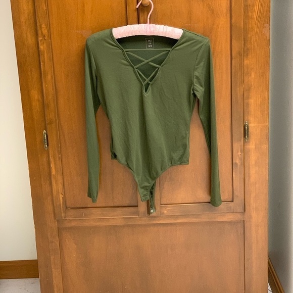 Me to We Tops - Me to We long sleeve bodysuit v neck crosslace accent olive green Small #western
